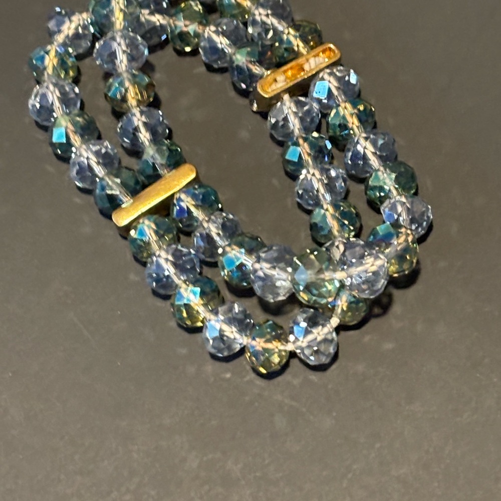 Elegant Blue and Gold Beaded Bracelet